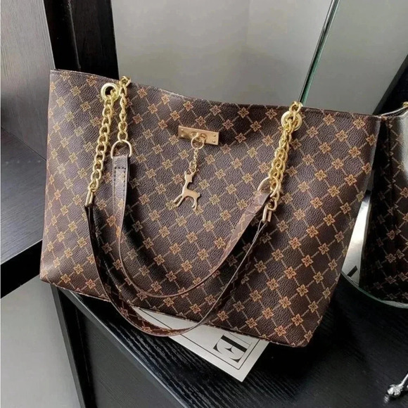 ⚠️Clearance Brown Patterned Large Tote Shoulder Bag Gold Pendant - Picture 7 of 11